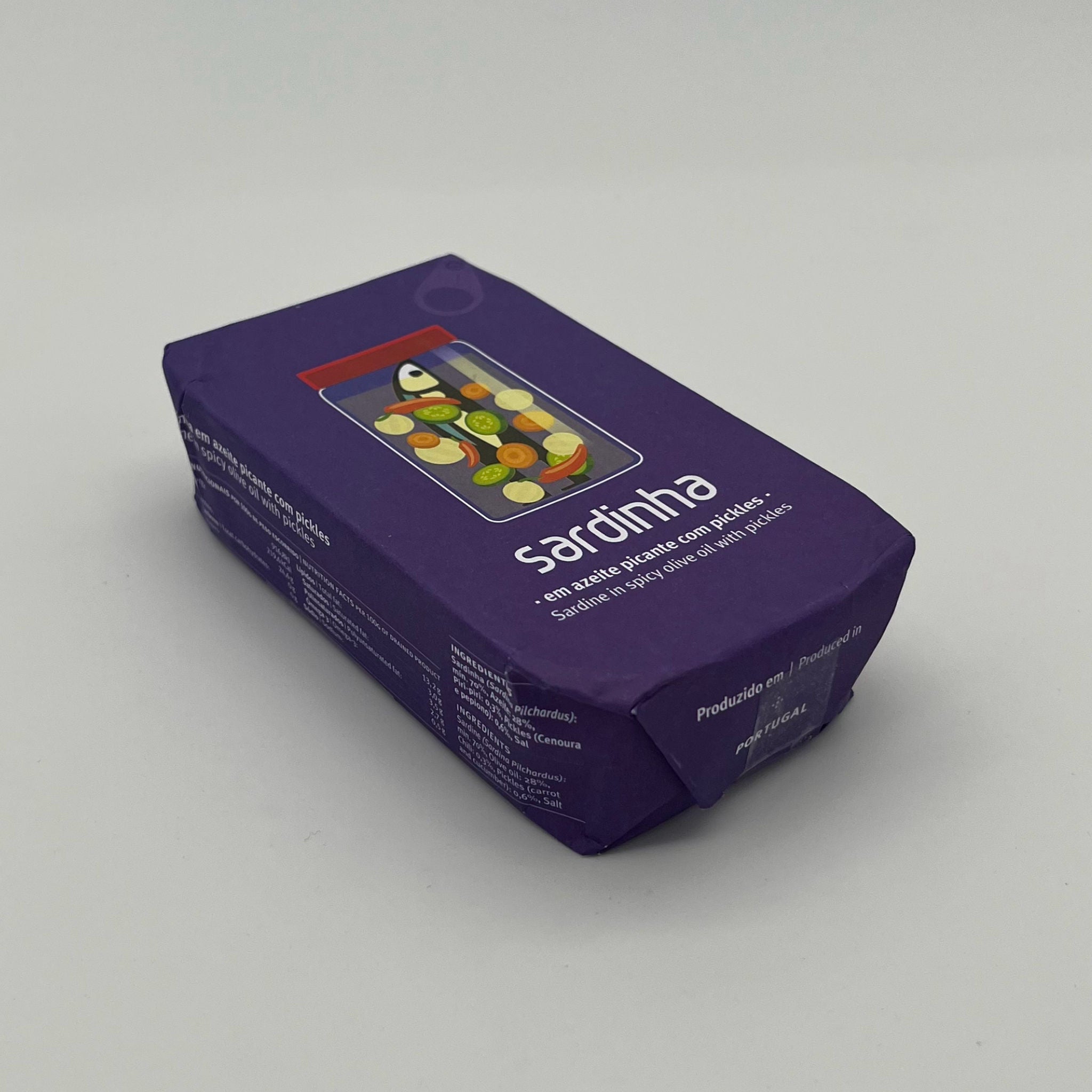 Sardinha Sardines in spicy olive oil with pickles